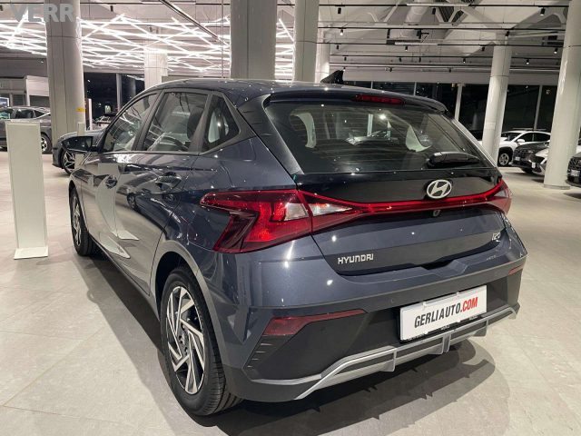 HYUNDAI i20 usata, con Volante in pelle