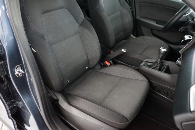 RENAULT Clio usata 27