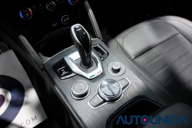 ALFA ROMEO Stelvio usata, con Bracciolo