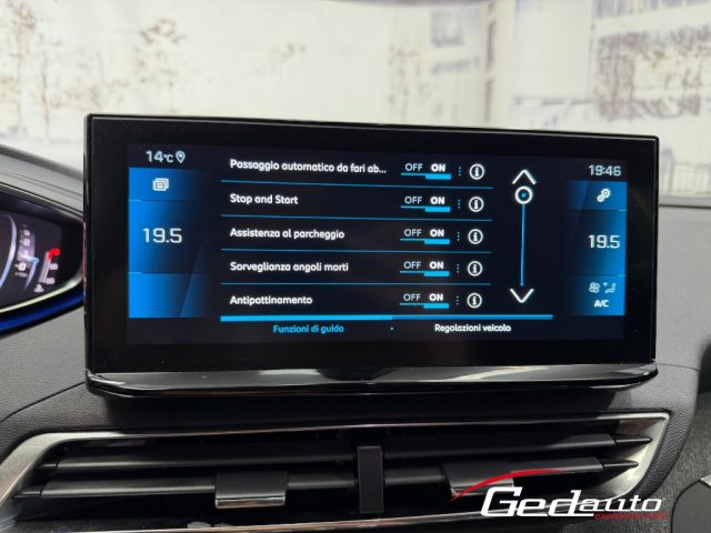 PEUGEOT 3008 usata, con Sedili riscaldati