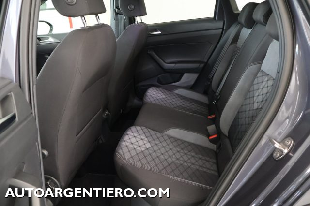 VOLKSWAGEN Taigo usata, con Fari LED