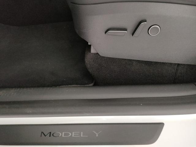 TESLA Model Y usata, con Sedili riscaldati