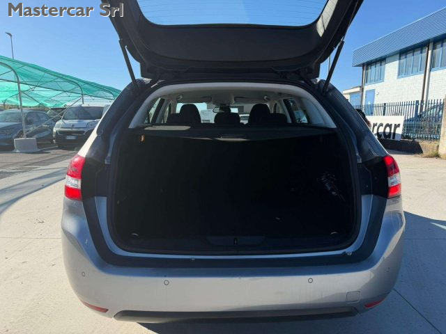 PEUGEOT 308 usata, con ESP