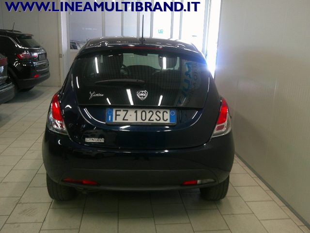LANCIA Ypsilon usata, con Airbag laterali