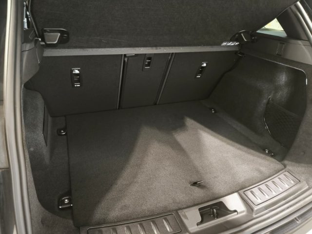 LAND ROVER Range Rover Evoque usata, con Bracciolo