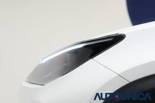 TOYOTA Yaris Cross usata, con ESP