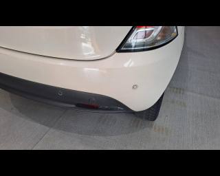 LANCIA Ypsilon usata, con Fari direzionali