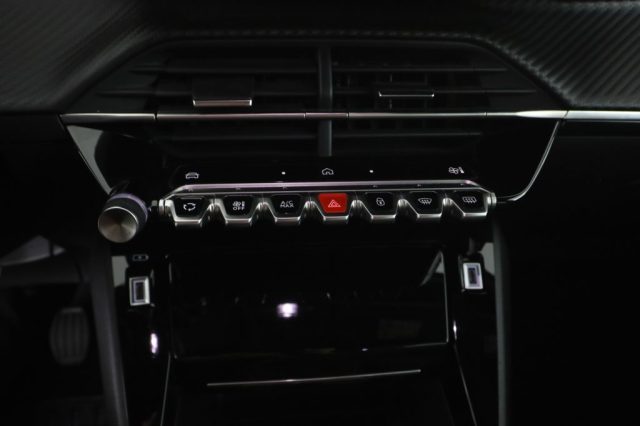 PEUGEOT 2008 usata 12