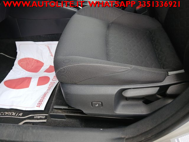 TOYOTA Corolla usata, con Sedile posteriore sdoppiato