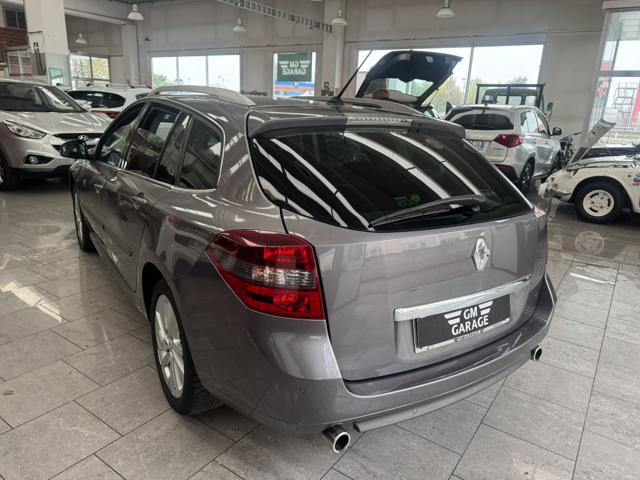 RENAULT Laguna usata, con Volante in pelle