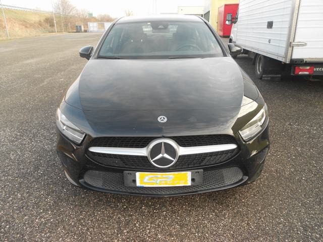 MERCEDES-BENZ A 180 usata, con Airbag