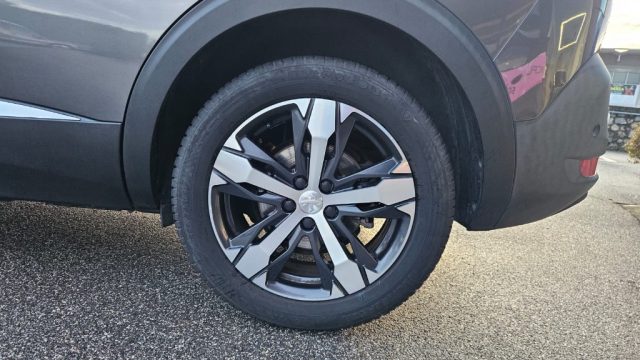 PEUGEOT 5008 usata, con Sensore di pioggia
