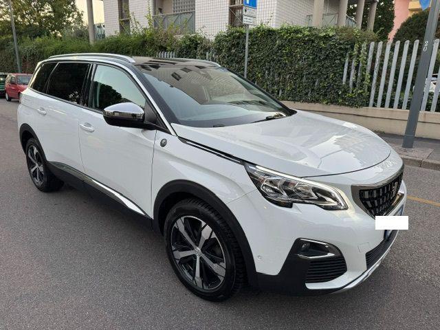 PEUGEOT 5008 usata, con ABS