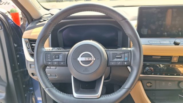 NISSAN X-Trail usata, con Luci diurne LED
