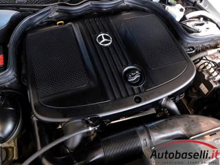 MERCEDES-BENZ E 220 usata, con Luci diurne