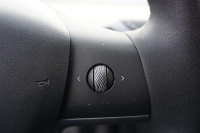 TESLA Model Y usata, con Hotspot Wi-Fi