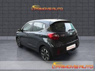 HYUNDAI i10 usata, con Airbag
