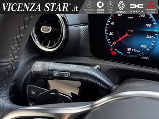 MERCEDES-BENZ CLA 180 usata, con USB
