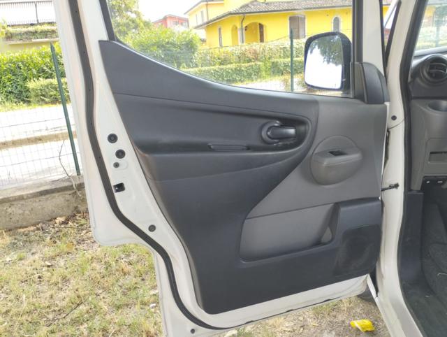 NISSAN NV200 usata, con Chiusura centralizzata telecomandata