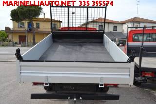 IVECO Daily usata, con Specchietti laterali elettrici