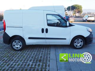 FIAT Doblo usata, con Airbag