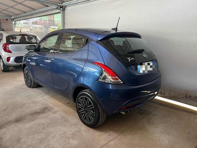 LANCIA Ypsilon usata, con Airbag