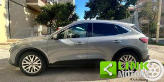 FORD Kuga usata, con Fendinebbia