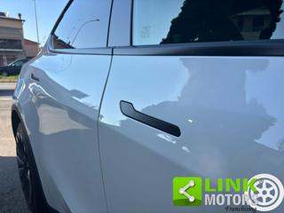 TESLA Model Y usata, con Chiusura centralizzata