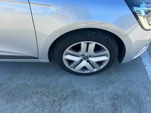 RENAULT Clio usata, con Controllo trazione