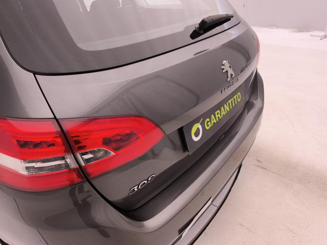 PEUGEOT 308 usata, con Isofix