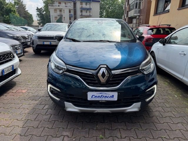RENAULT Captur usata, con Airbag