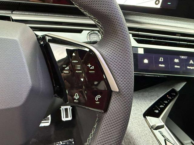 PEUGEOT 3008 usata, con Telecamera per parcheggio assistito
