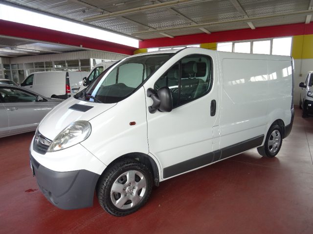 OPEL Vivaro usata, con Alzacristalli elettrici