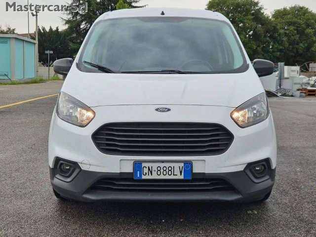 FORD Tourneo Courier usata, con ESP