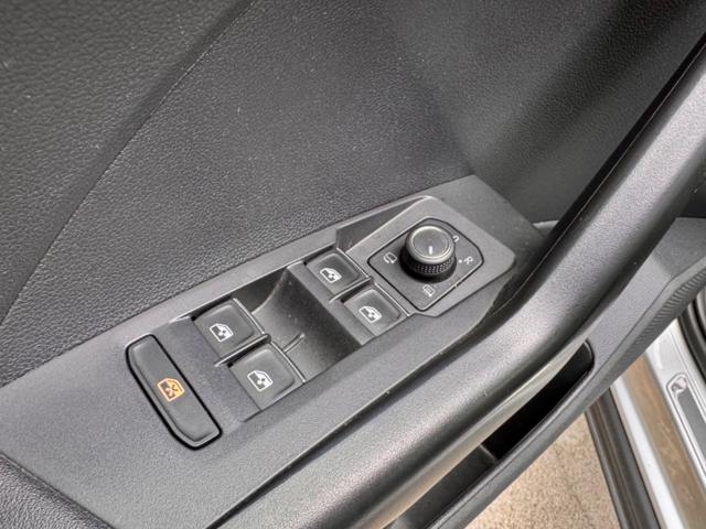 VOLKSWAGEN T-Cross usata, con Bluetooth