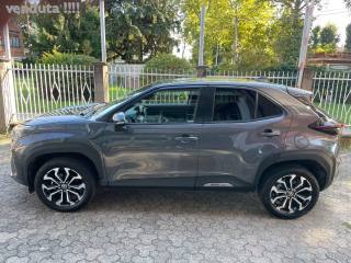 TOYOTA Yaris Cross usata, con Airbag laterali
