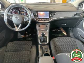 OPEL Astra usata, con Fendinebbia