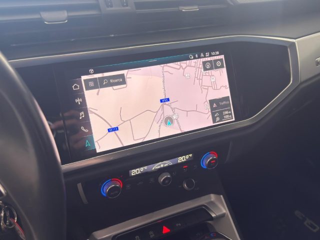 AUDI Q3 usata, con Specchietti laterali elettrici