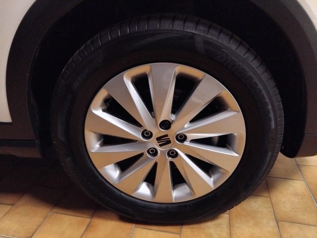 SEAT Arona usata, con Autoradio digitale