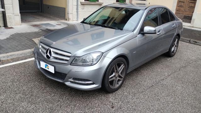 MERCEDES-BENZ C 200 usata, con Fari Xenon