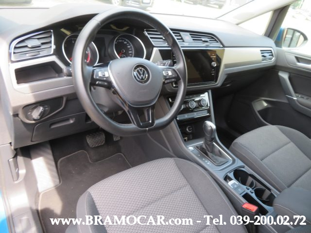VOLKSWAGEN Touran usata, con ESP