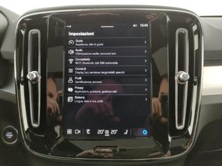 VOLVO XC40 usata, con Touch screen