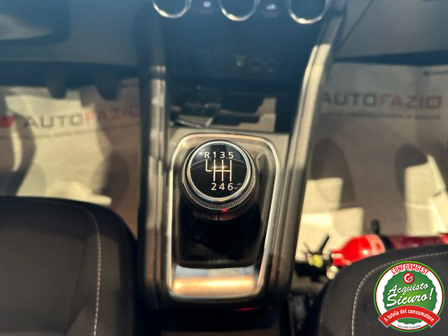 RENAULT Captur usata, con Controllo automatico clima
