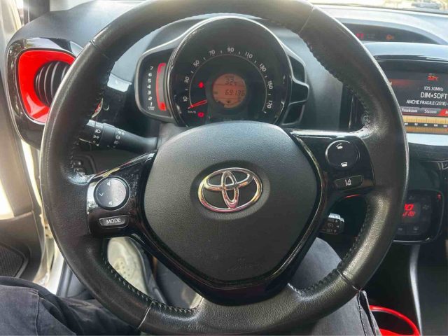 TOYOTA Aygo usata, con ESP