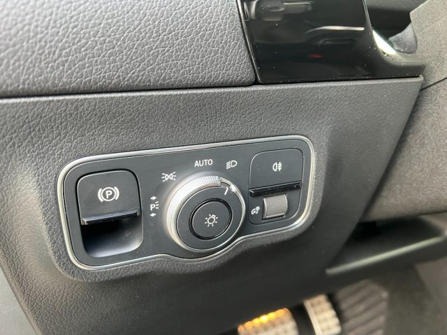 MERCEDES-BENZ B 200 usata 19