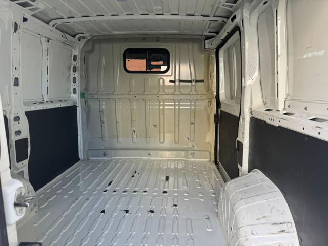 PEUGEOT Boxer usata, con Controllo trazione