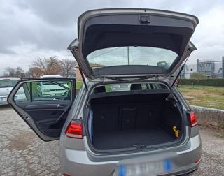 VOLKSWAGEN Golf usata, con Chiusura centralizzata