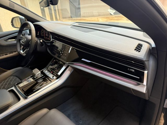 AUDI Q8 usata, con Regolazione elettrica sedili