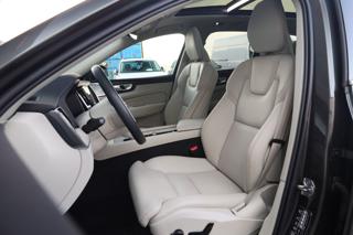 VOLVO XC60 usata, con Autoradio