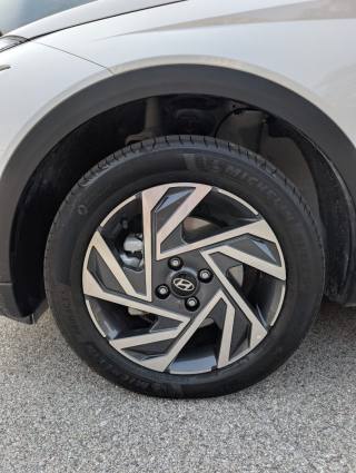 HYUNDAI Bayon usata, con Airbag laterali